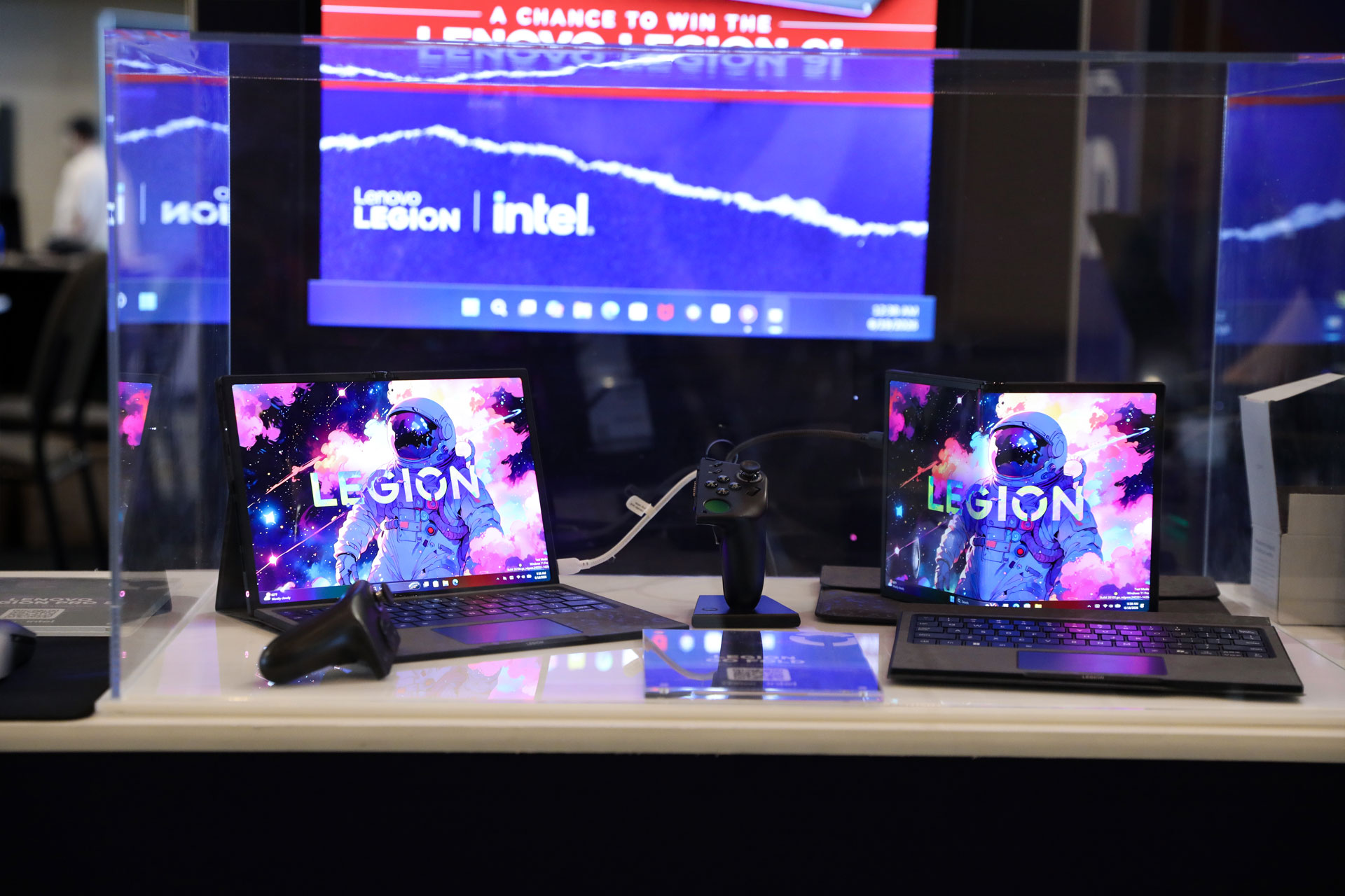 urf_photoslide1